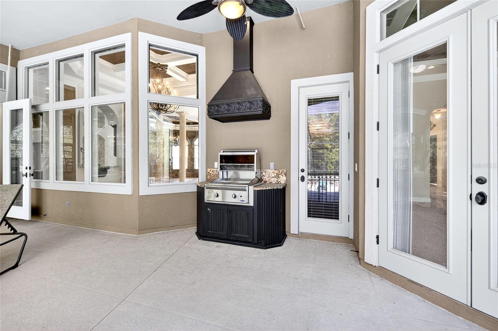 SANTA FE FOREST - Residential