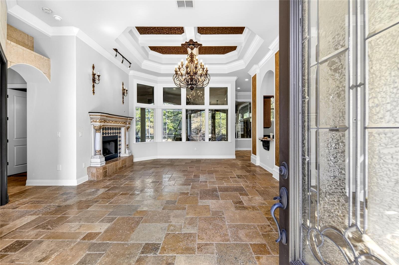 19056 NW 72ND AVENUE