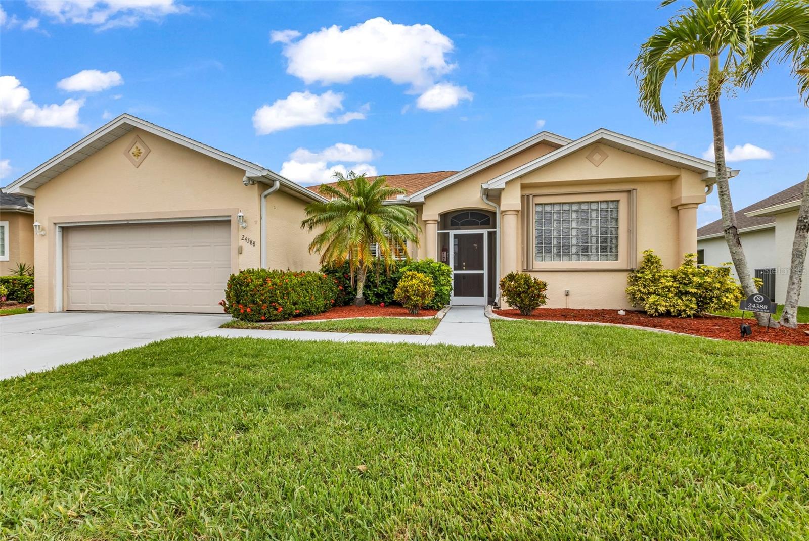 24388 BUCKINGHAM WAY, PORT CHARLOTTE, FL, 33980 3 24388 BUCKINGHAM WAY