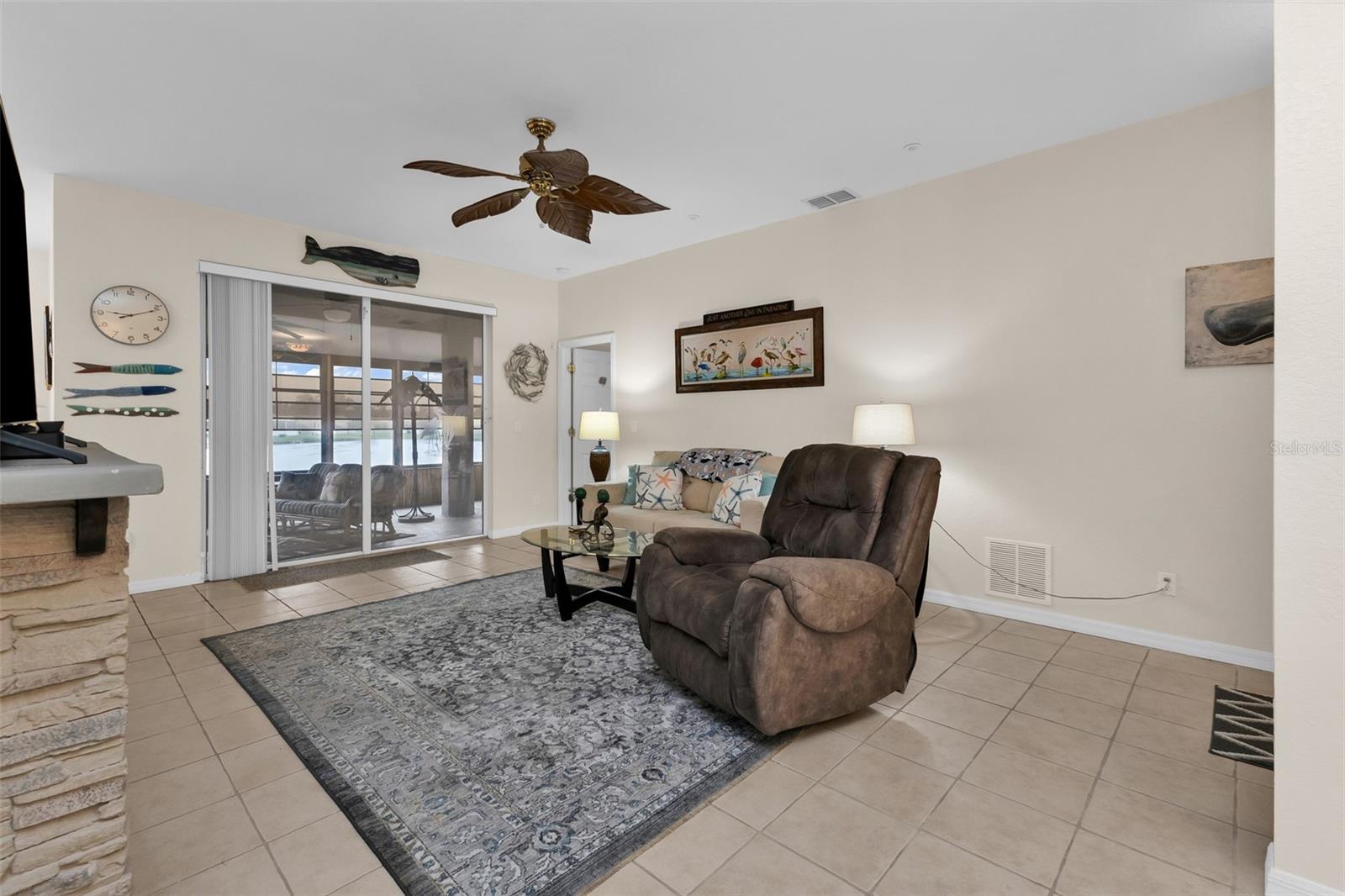 KINGS GATE PH 03 - Residential