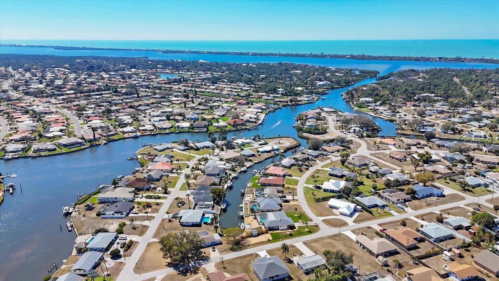 OVERBROOK GARDENS - Residential