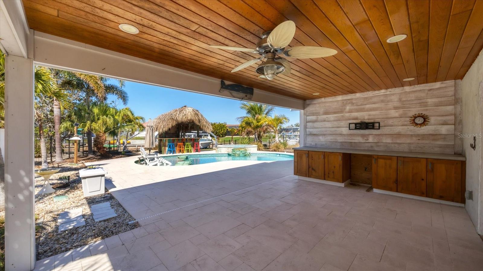 OVERBROOK GARDENS - Residential