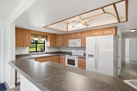 Tiny photo for 385 N Cornish Point, Lecanto, FL 34461 (MLS # OM729625)