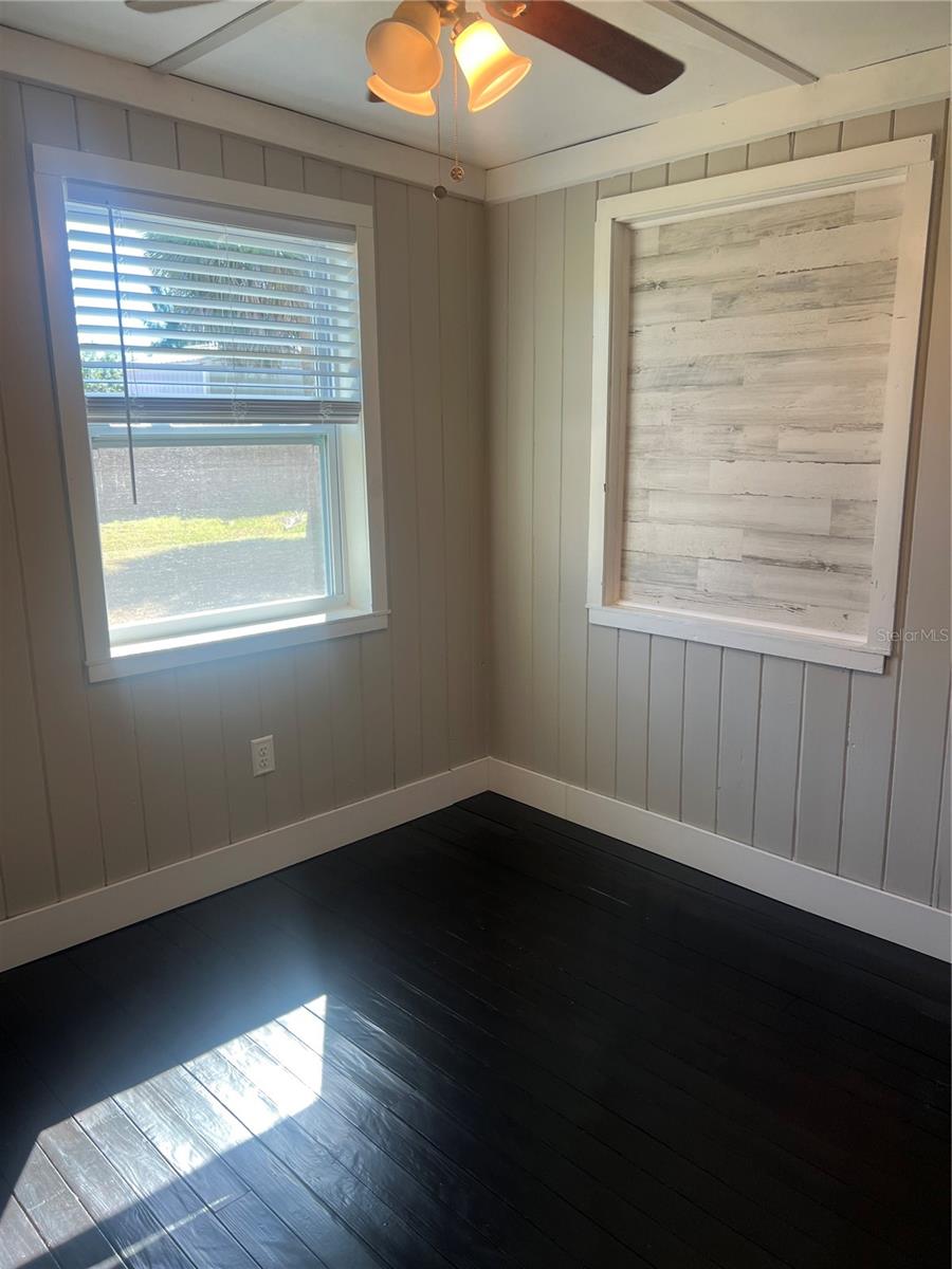 BAY SHORES - Residential