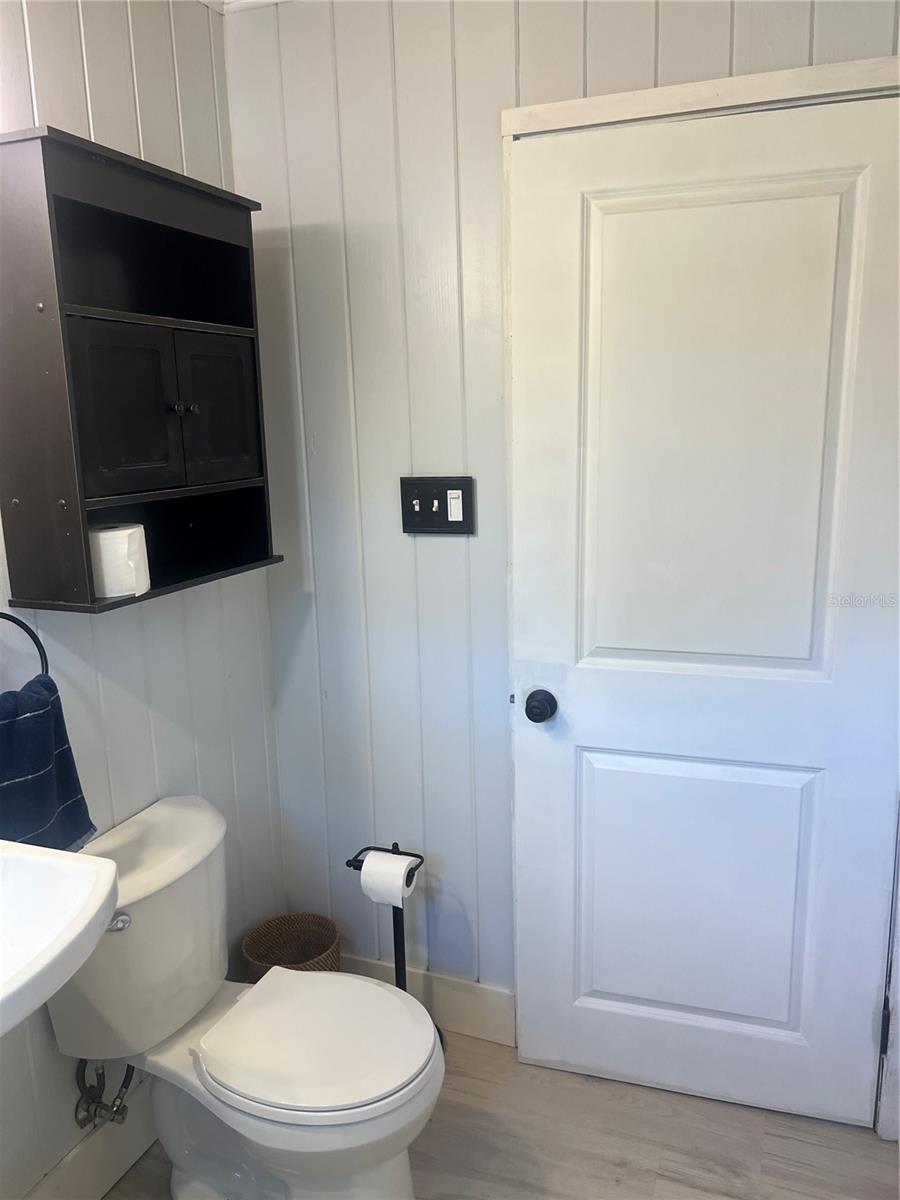 BAY SHORES - Residential