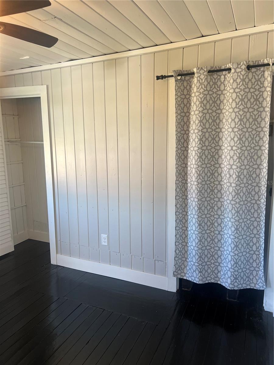 BAY SHORES - Residential