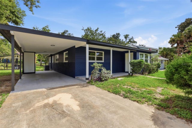 256 LAWS LANE