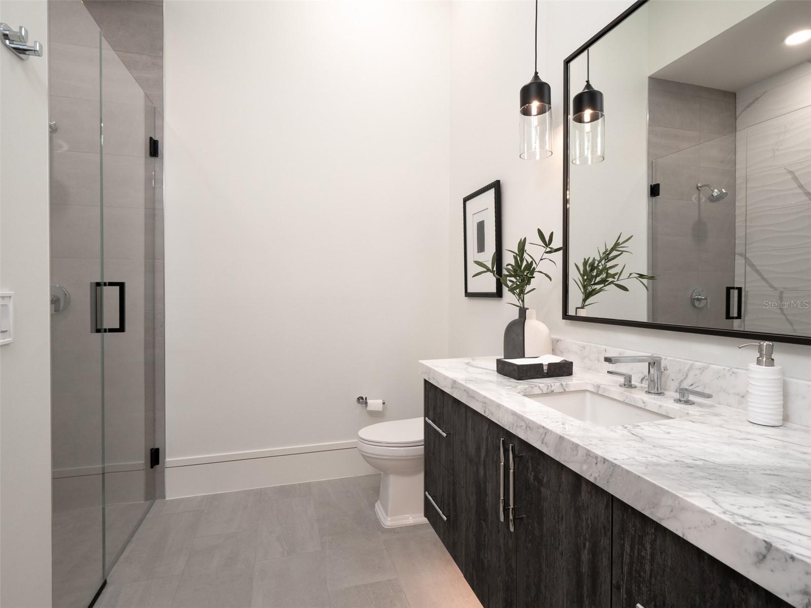 GOLDEN OCALA UN 01 - Residential