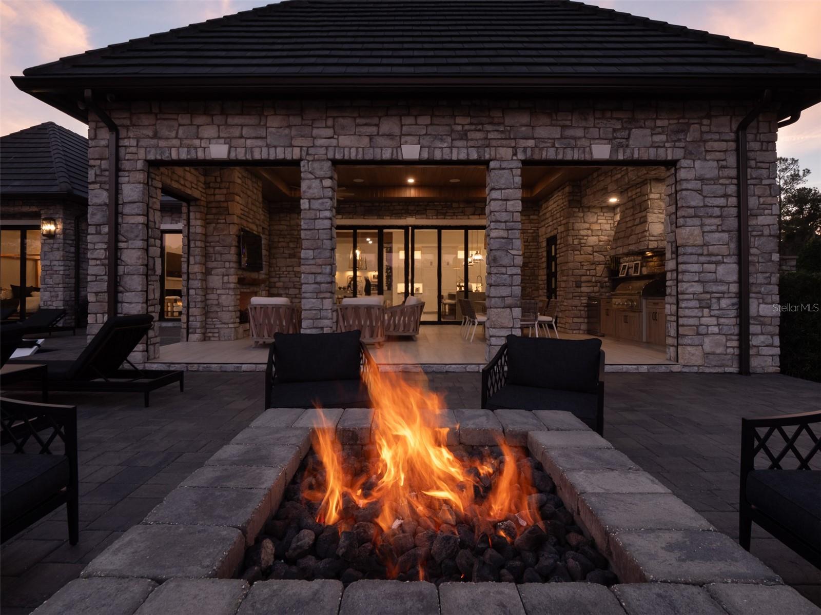 GOLDEN OCALA UN 01 - Residential