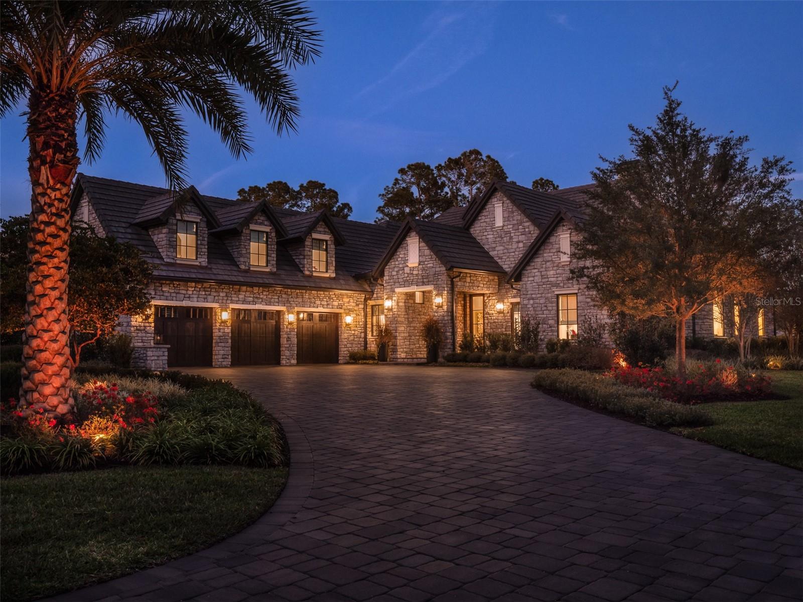 GOLDEN OCALA UN 01 - Residential