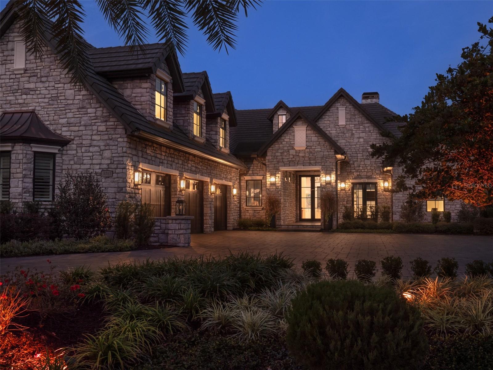 GOLDEN OCALA UN 01 - Residential