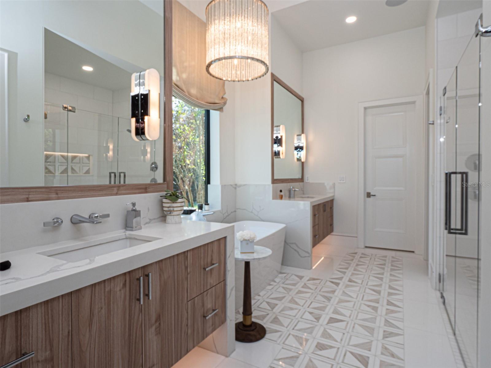 GOLDEN OCALA UN 01 - Residential