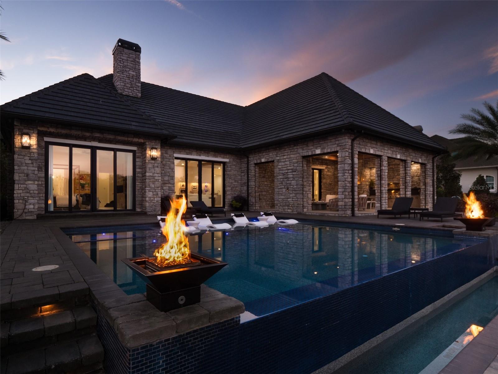 GOLDEN OCALA UN 01 - Residential