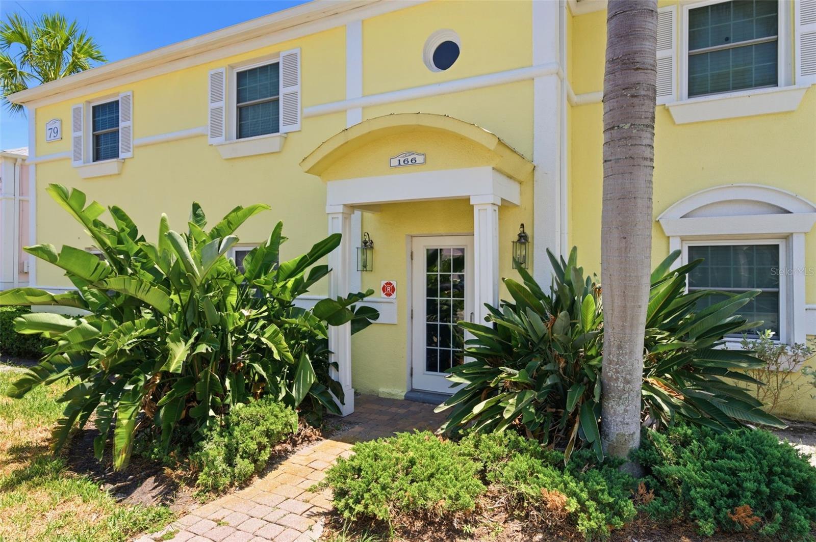 144 POMPANO DRIVE SE A