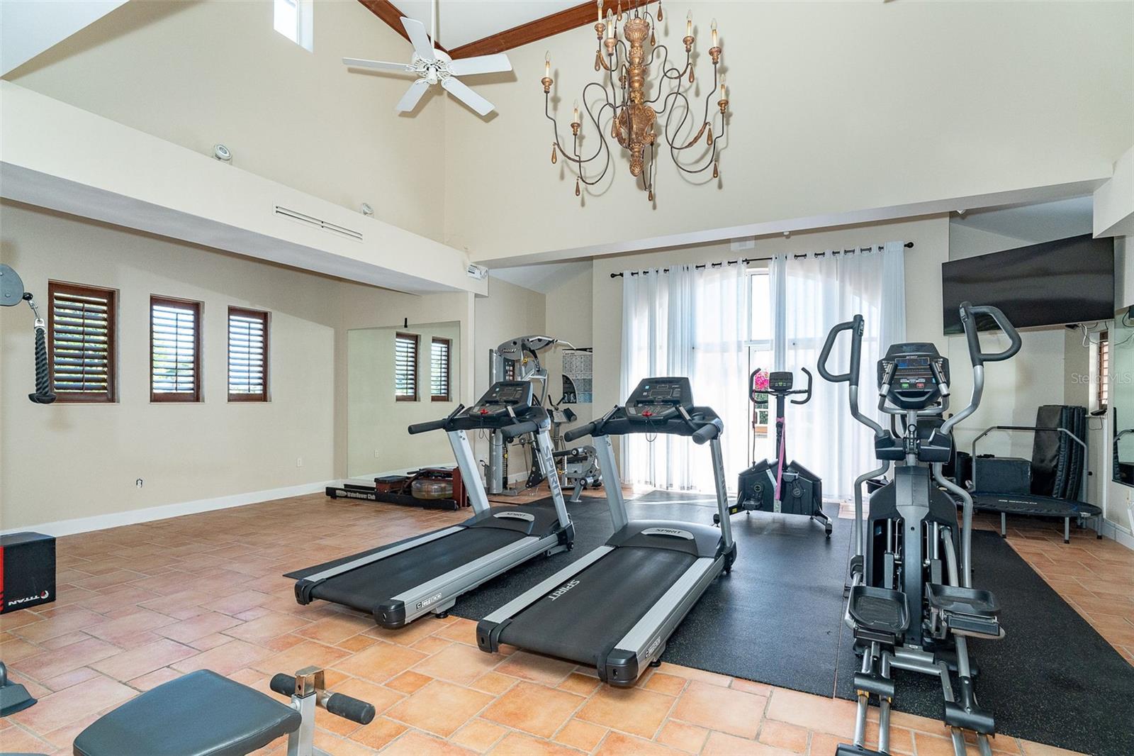 HACIENDA DEL MAR PH 01 - Residential