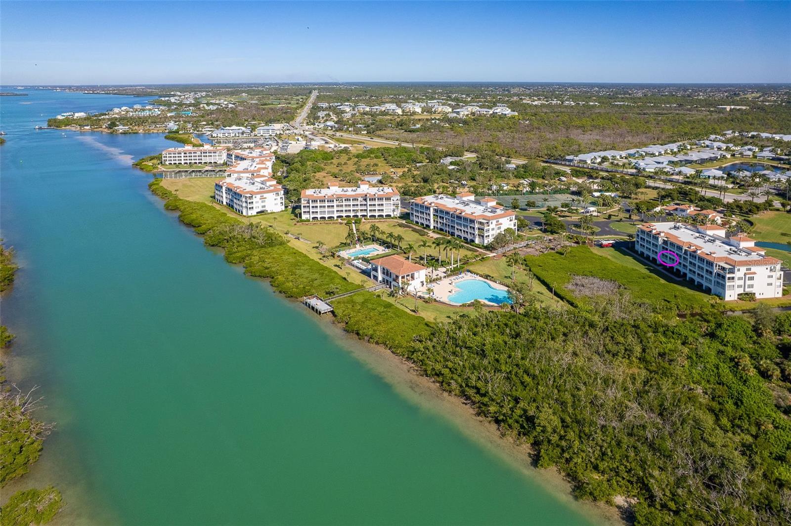 HACIENDA DEL MAR PH 01 - Residential