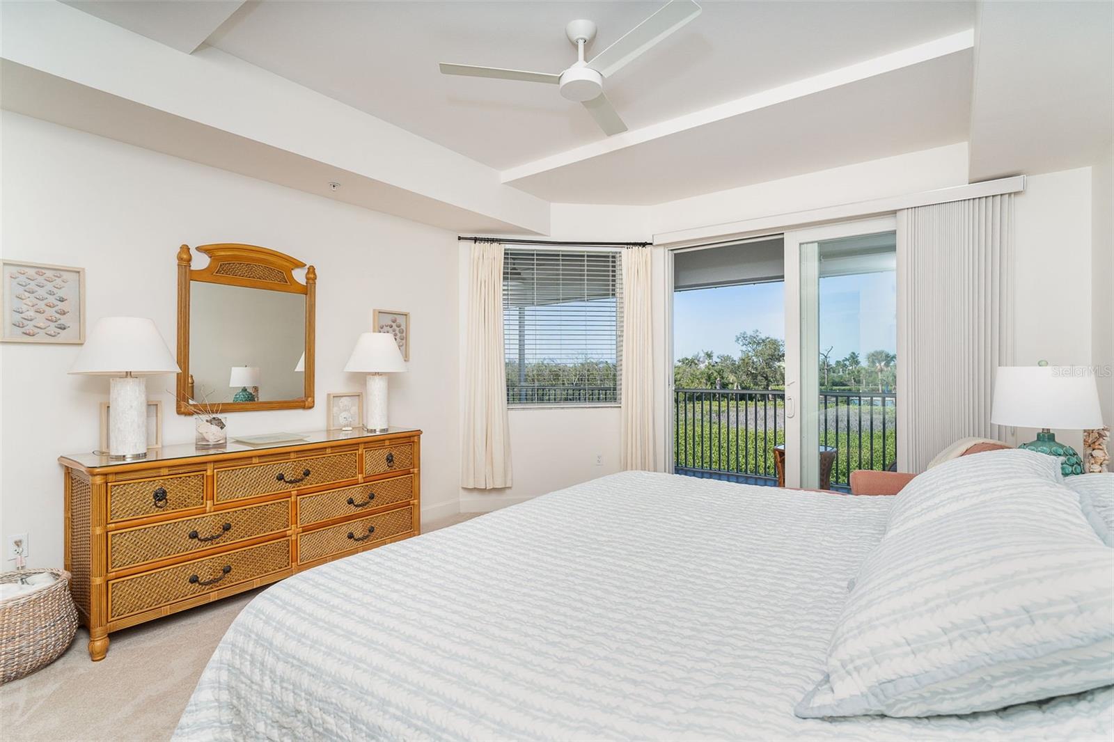 HACIENDA DEL MAR PH 01 - Residential