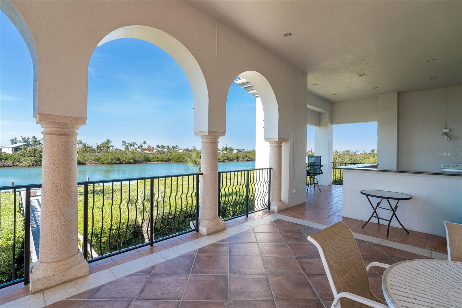 HACIENDA DEL MAR PH 01 - Residential