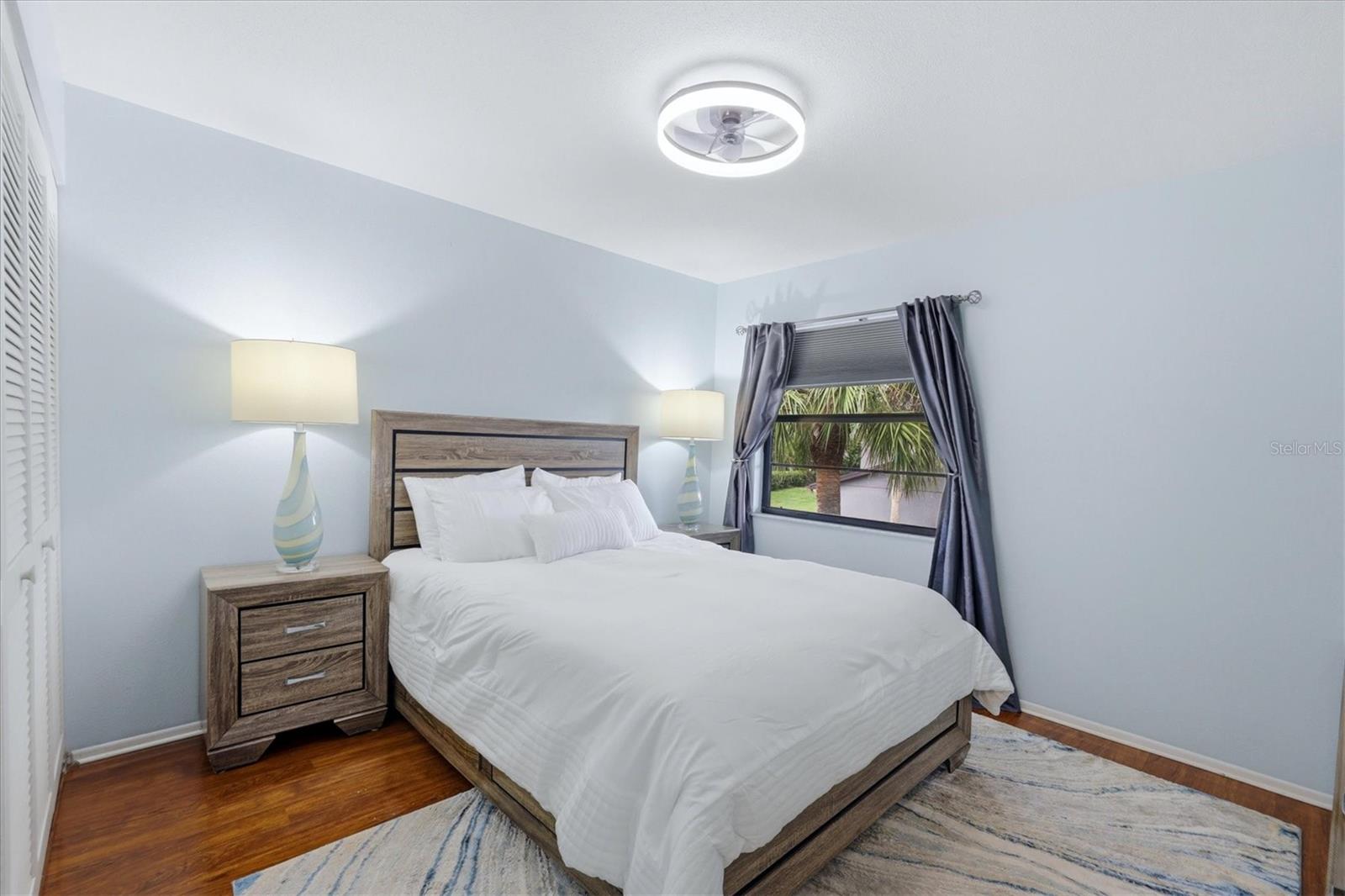 PAR FOUR - Residential