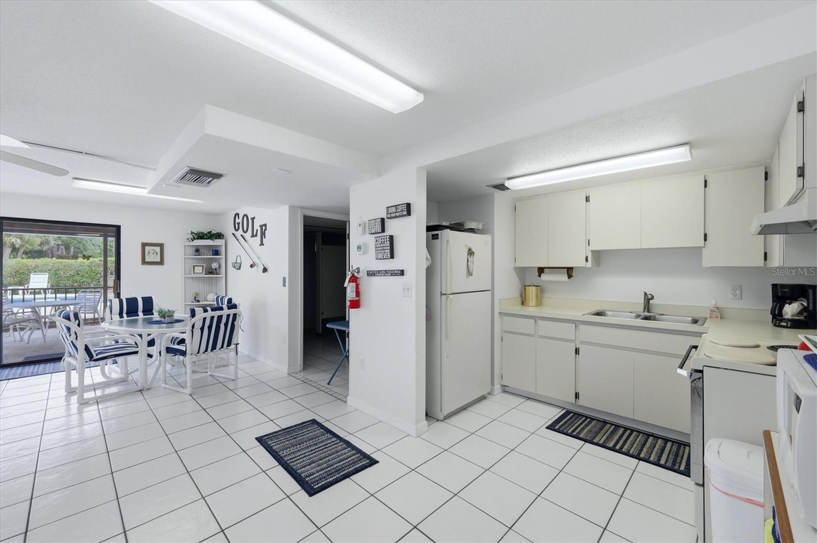 PAR FOUR - Residential
