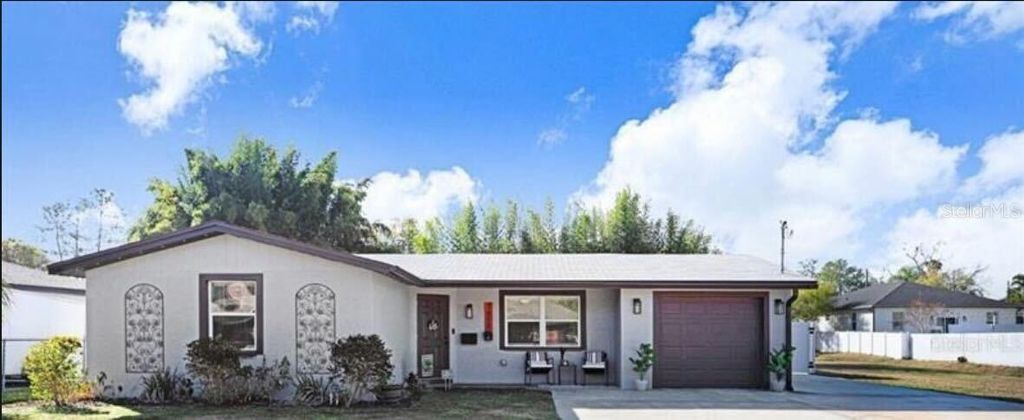 Photo of 1812 W Crawford Street, Tampa, FL 33604 (MLS # TB8472742)