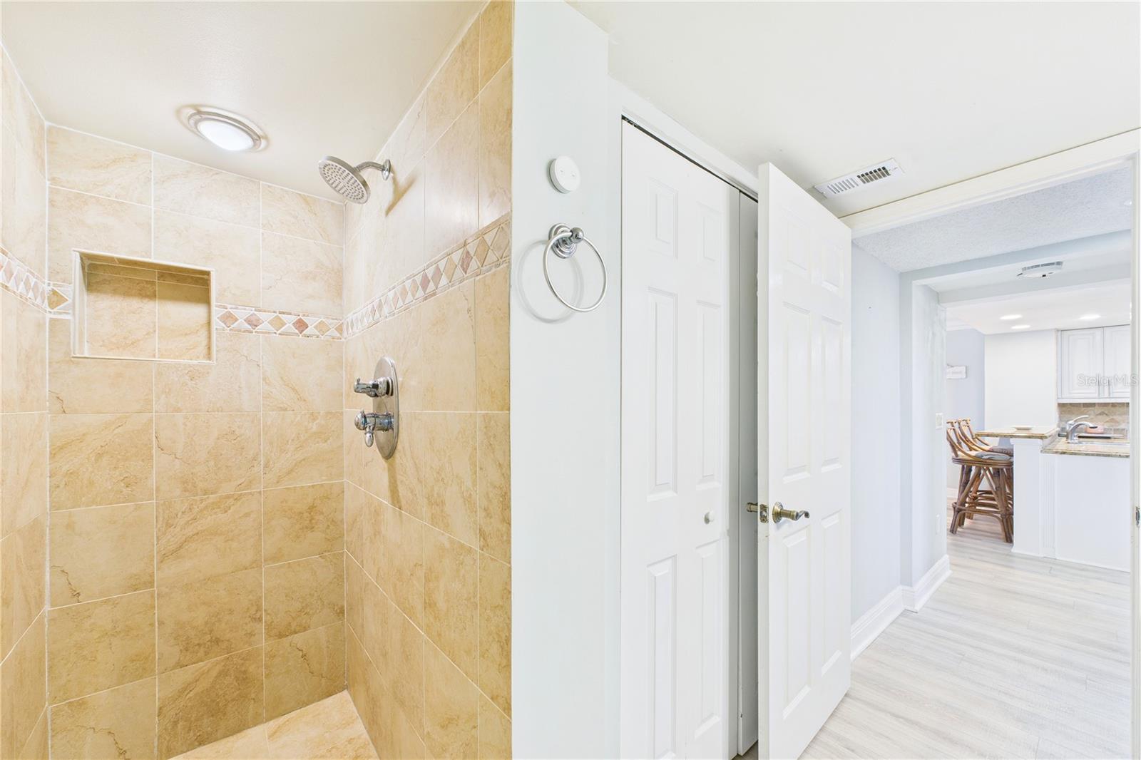 OCEAN SANDS NORTH - Residential