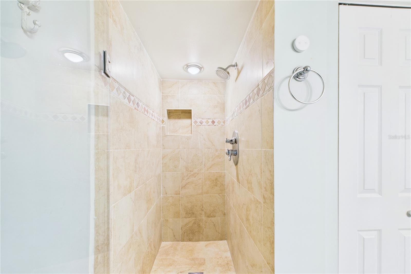 OCEAN SANDS NORTH - Residential