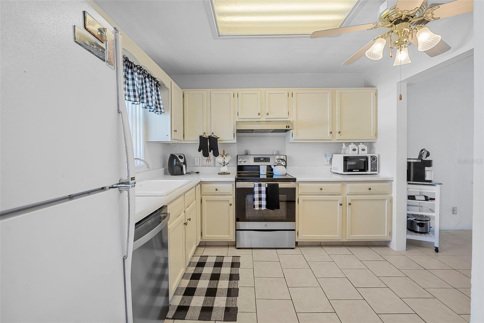 3620 CARDINAL BOULEVARD 80