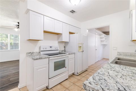 Tiny photo for 18 N Harrison Street, Beverly Hills, FL 34465 (MLS # G5112083)