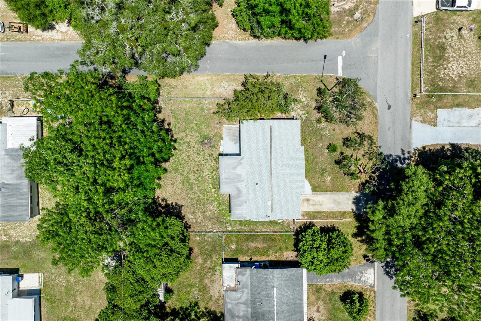 000114 - BEVERLY HILLS UNIT 2 - Residential