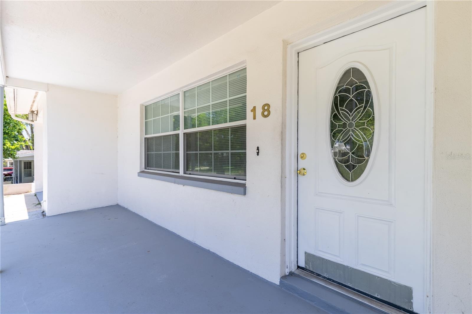 000114 - BEVERLY HILLS UNIT 2 - Residential