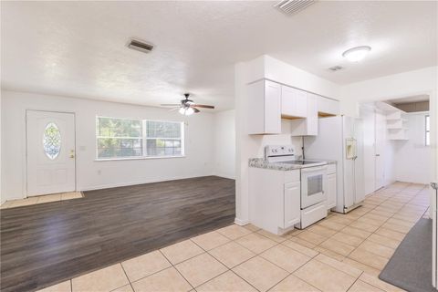 Tiny photo for 18 N Harrison Street, Beverly Hills, FL 34465 (MLS # G5112083)
