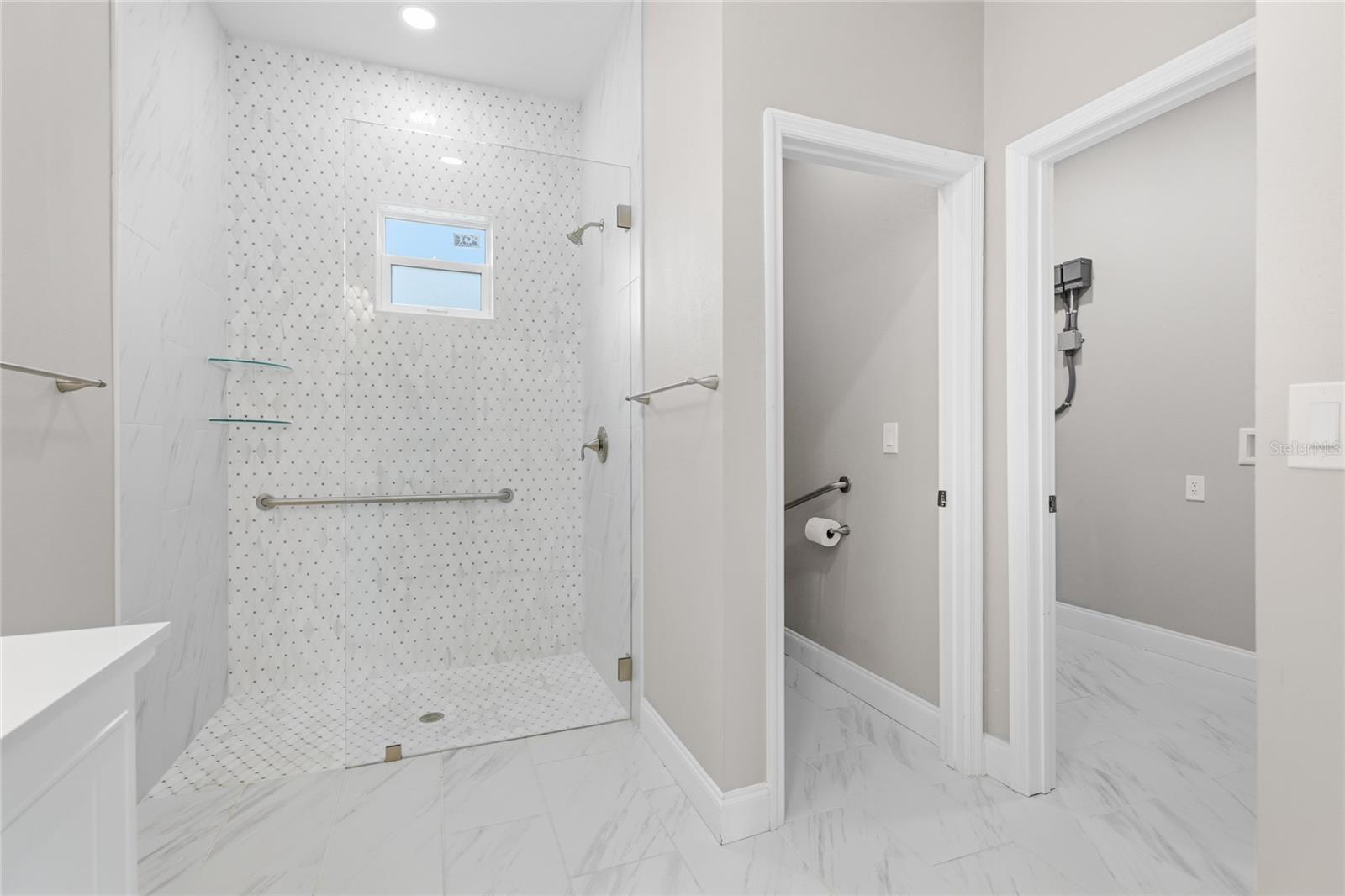 SAVANNA AT LAKEWOOD RANCH PH III 3ABD - Residential