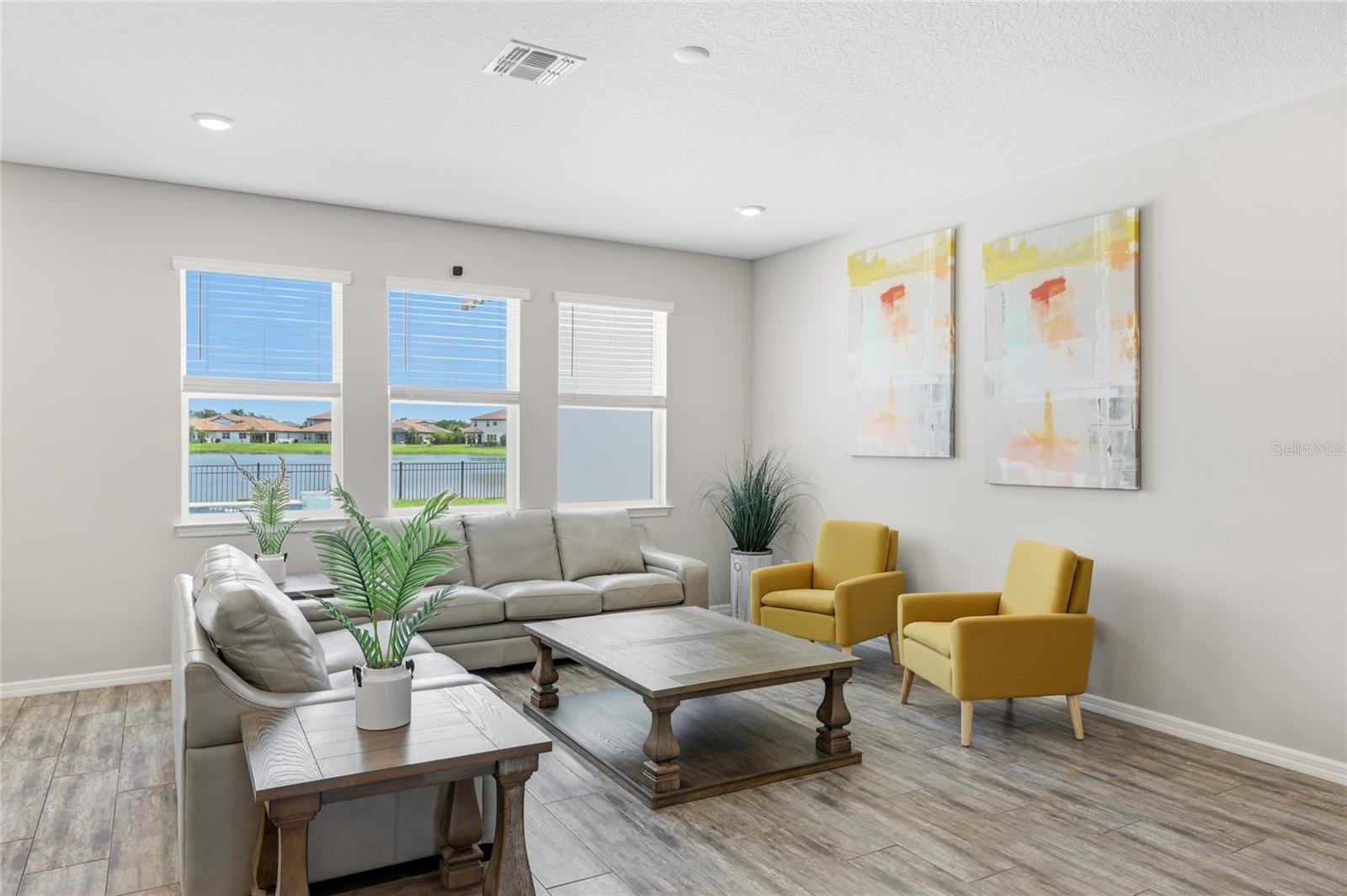 SAVANNA AT LAKEWOOD RANCH PH III 3ABD - Residential