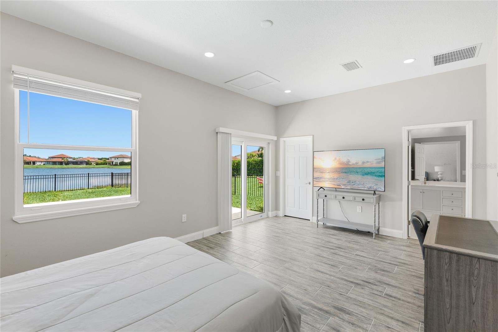 SAVANNA AT LAKEWOOD RANCH PH III 3ABD - Residential