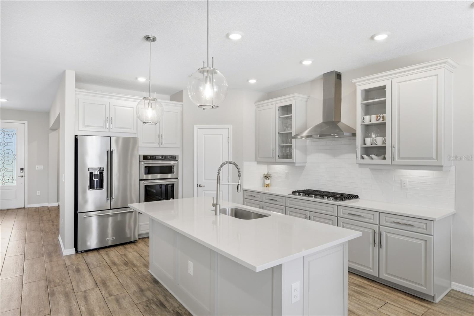 SAVANNA AT LAKEWOOD RANCH PH III 3ABD - Residential