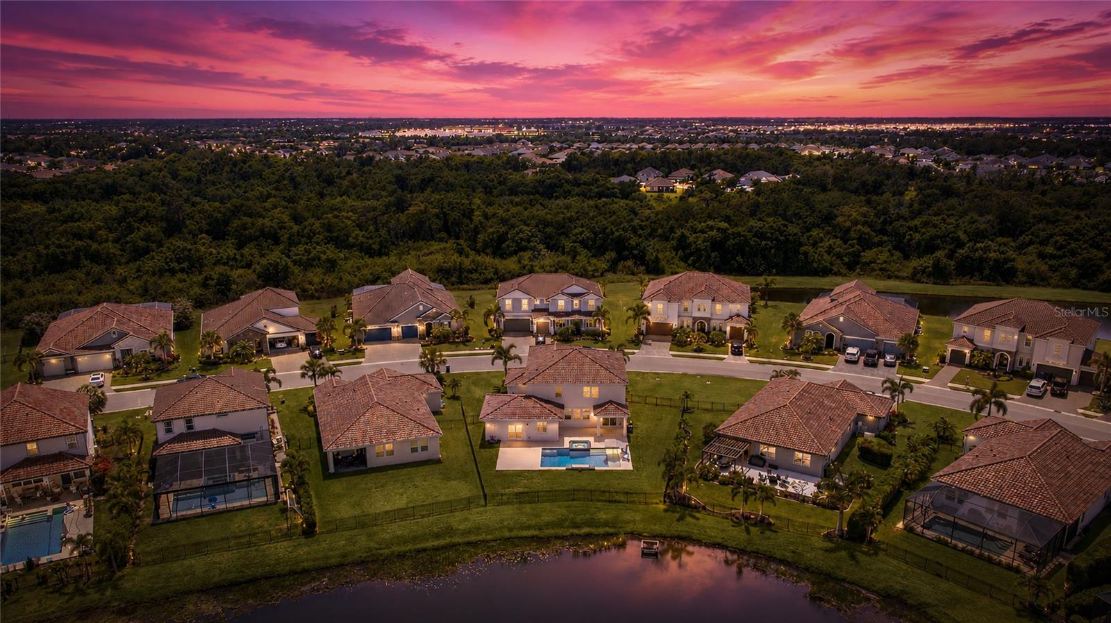 SAVANNA AT LAKEWOOD RANCH PH III 3ABD - Residential