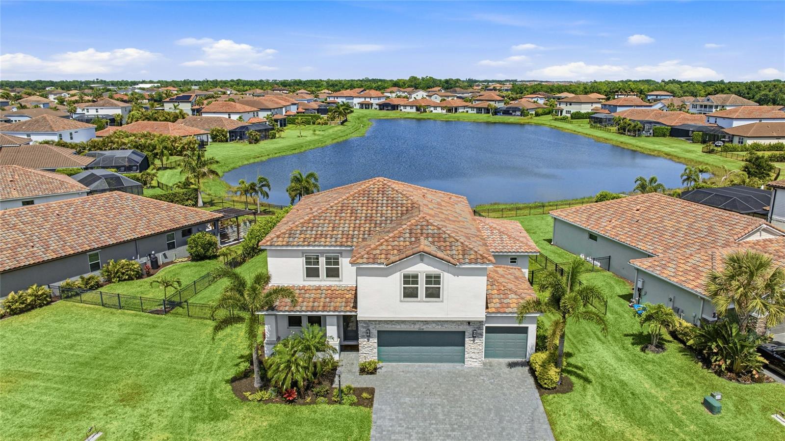 SAVANNA AT LAKEWOOD RANCH PH III 3ABD - Residential