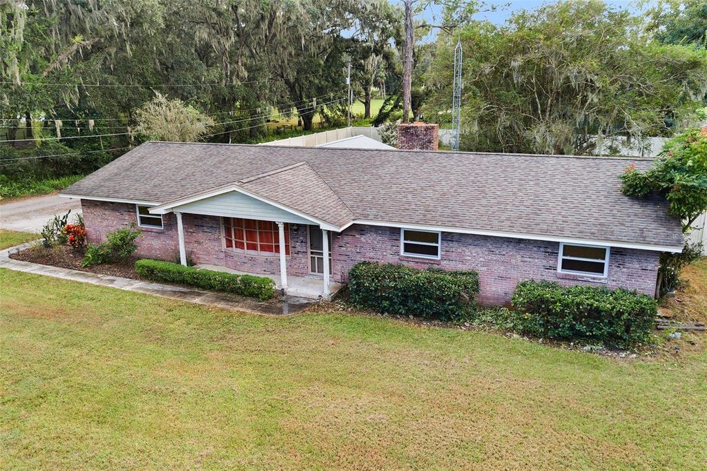 Photo of 2620 Ewell Road, Lakeland, FL 33811 (MLS # TB8436938)
