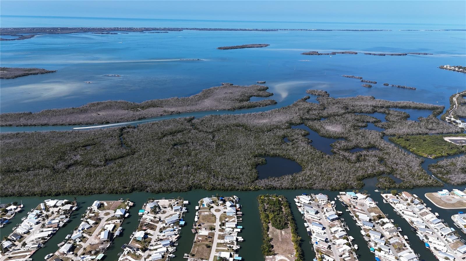 ISLE OF PINES - Land