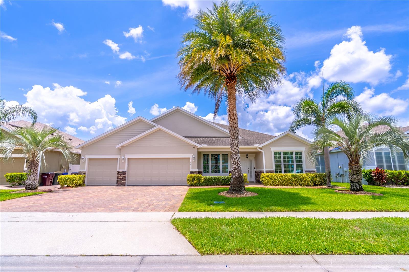 4770 CYPRESS FOREST LANE