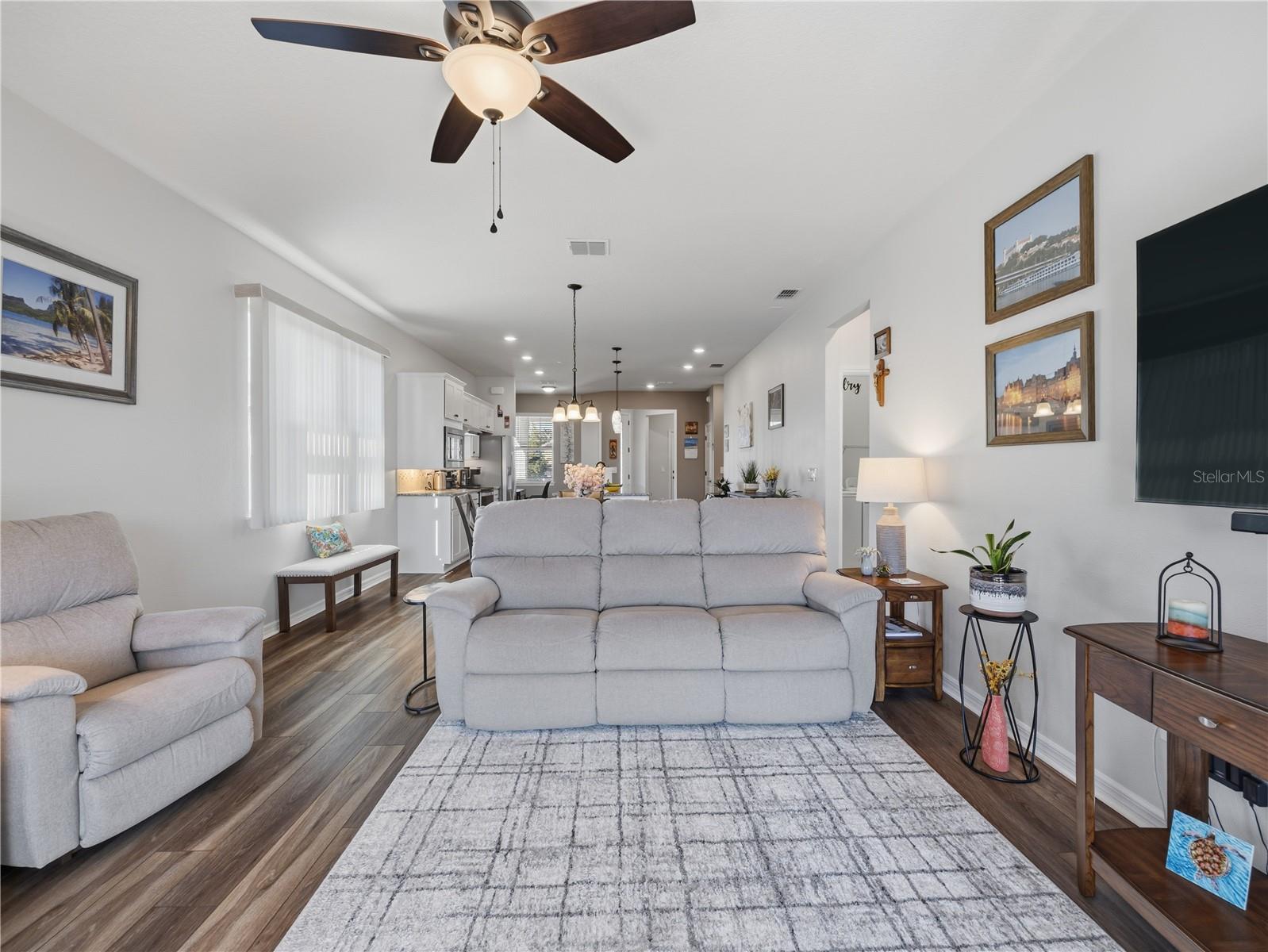 STONE CRK BY DEL WEBB LONGLEAF - Residential