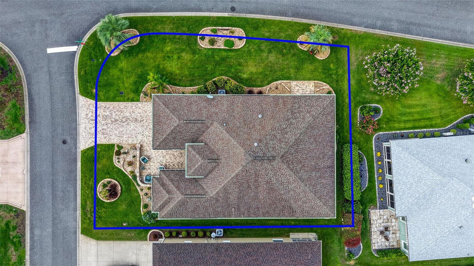 2947 RAIN LILY LOOP