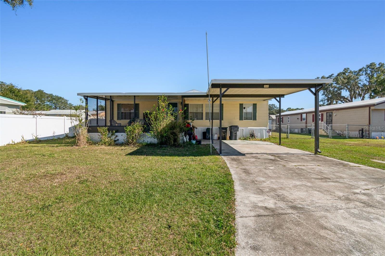 LAKE MARIANA ACRES - Residential