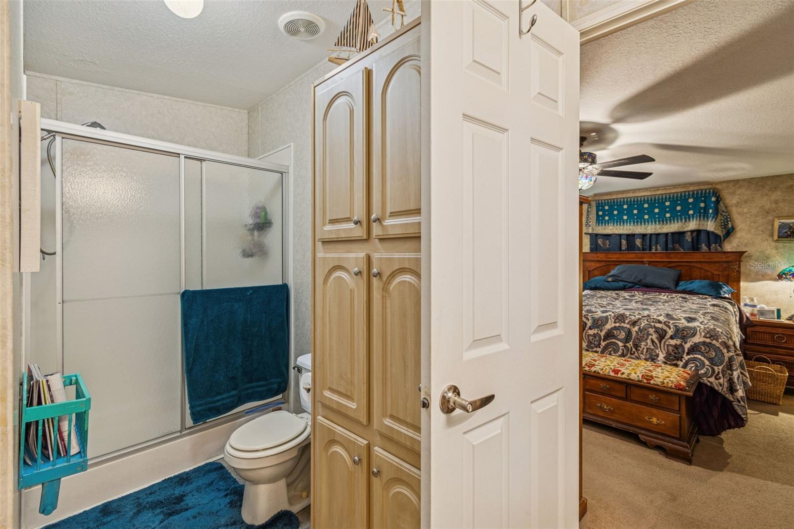 LAKE MARIANA ACRES - Residential