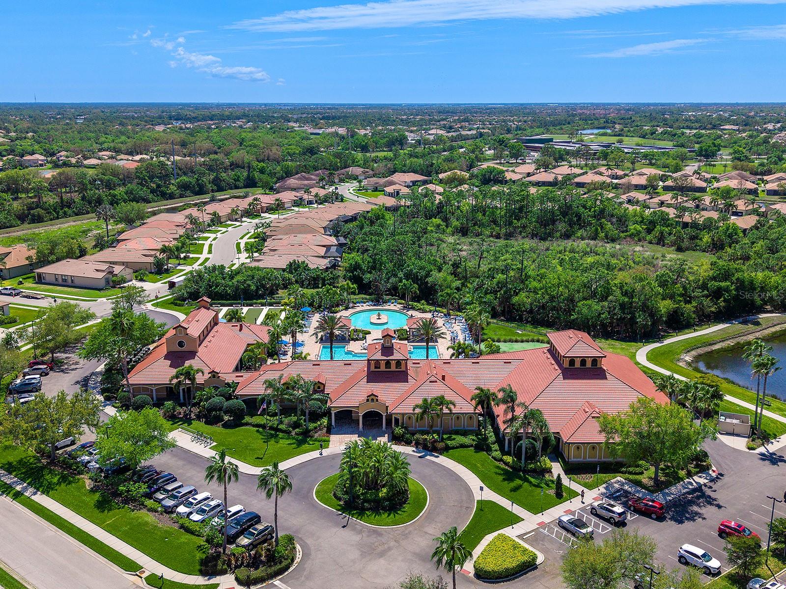 VENETIAN FALLS PH 2 - Residential