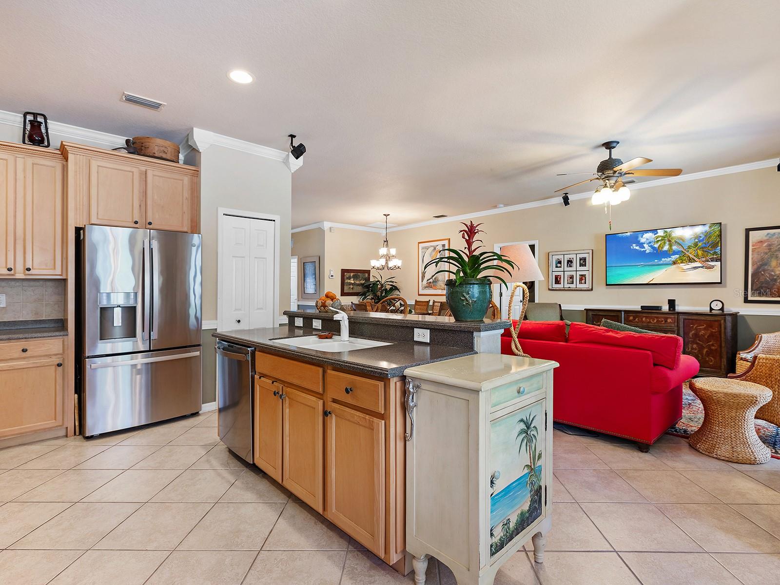 VENETIAN FALLS PH 2 - Residential