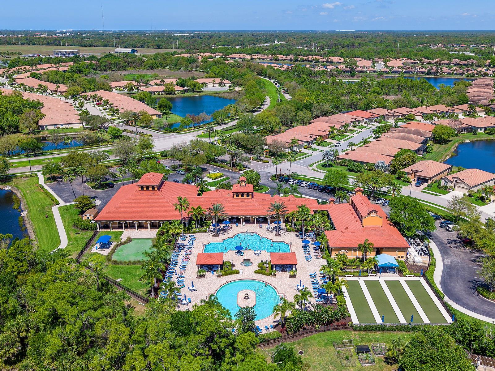 VENETIAN FALLS PH 2 - Residential