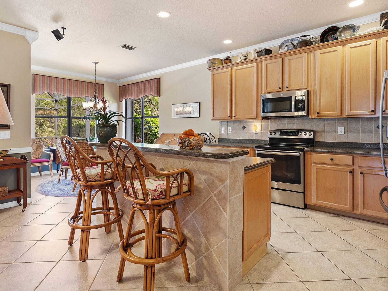 VENETIAN FALLS PH 2 - Residential