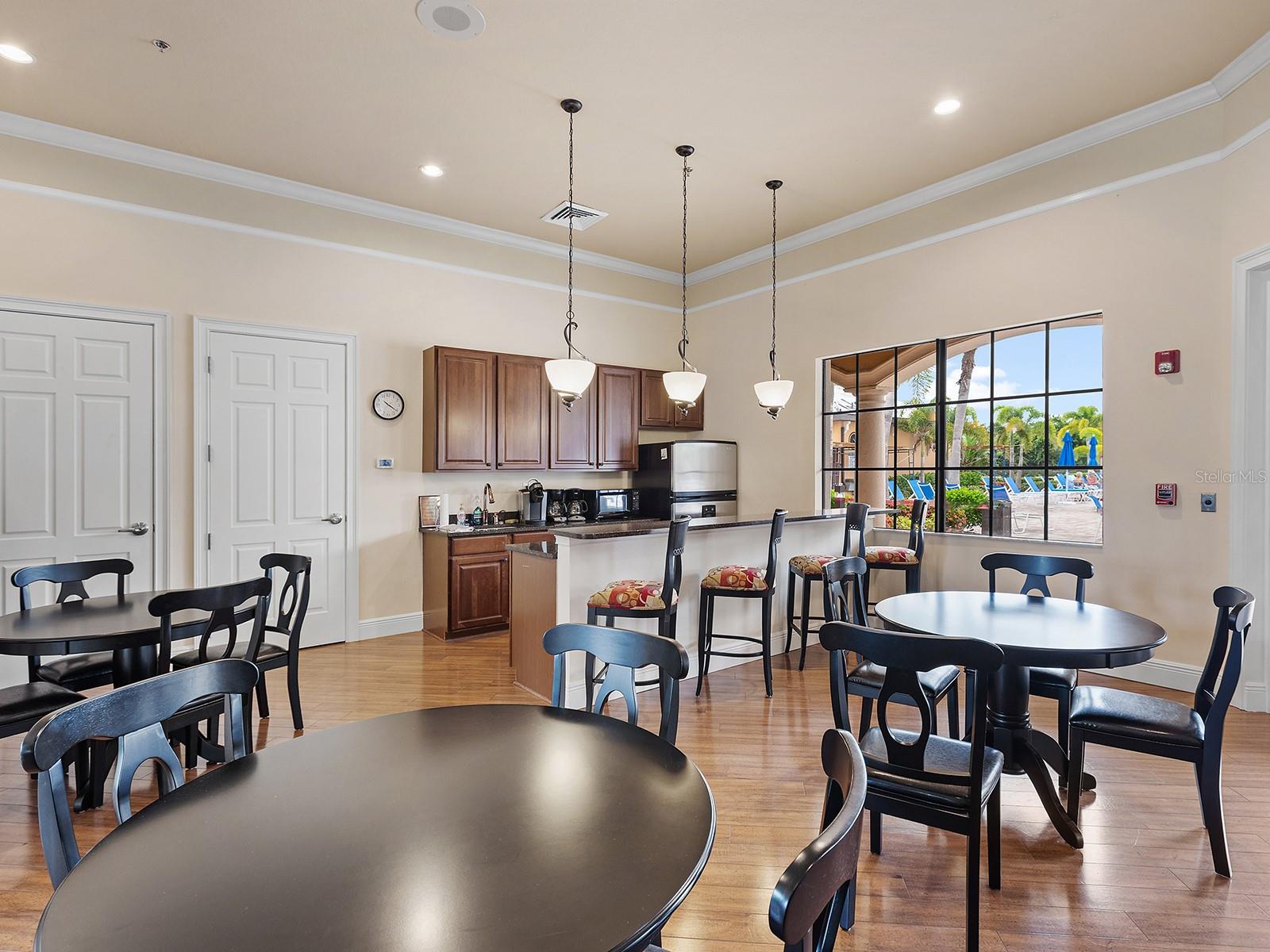 VENETIAN FALLS PH 2 - Residential